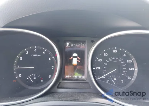 2017 Hyundai Santa Fe Limited Ultimate z USA, uszkodzony, nr VIN KM8SRDHF9HU237486